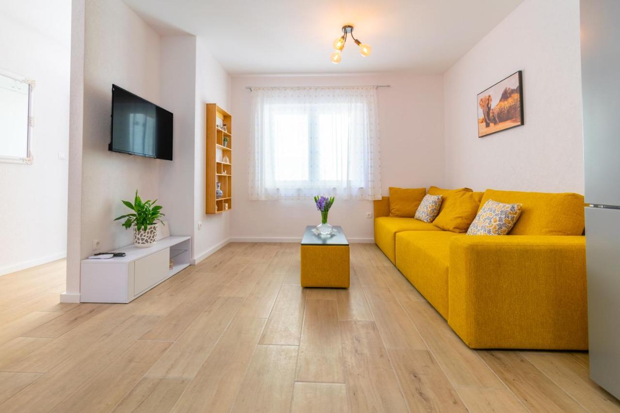 City Apartment 4 & 6 Makarska Exterior foto